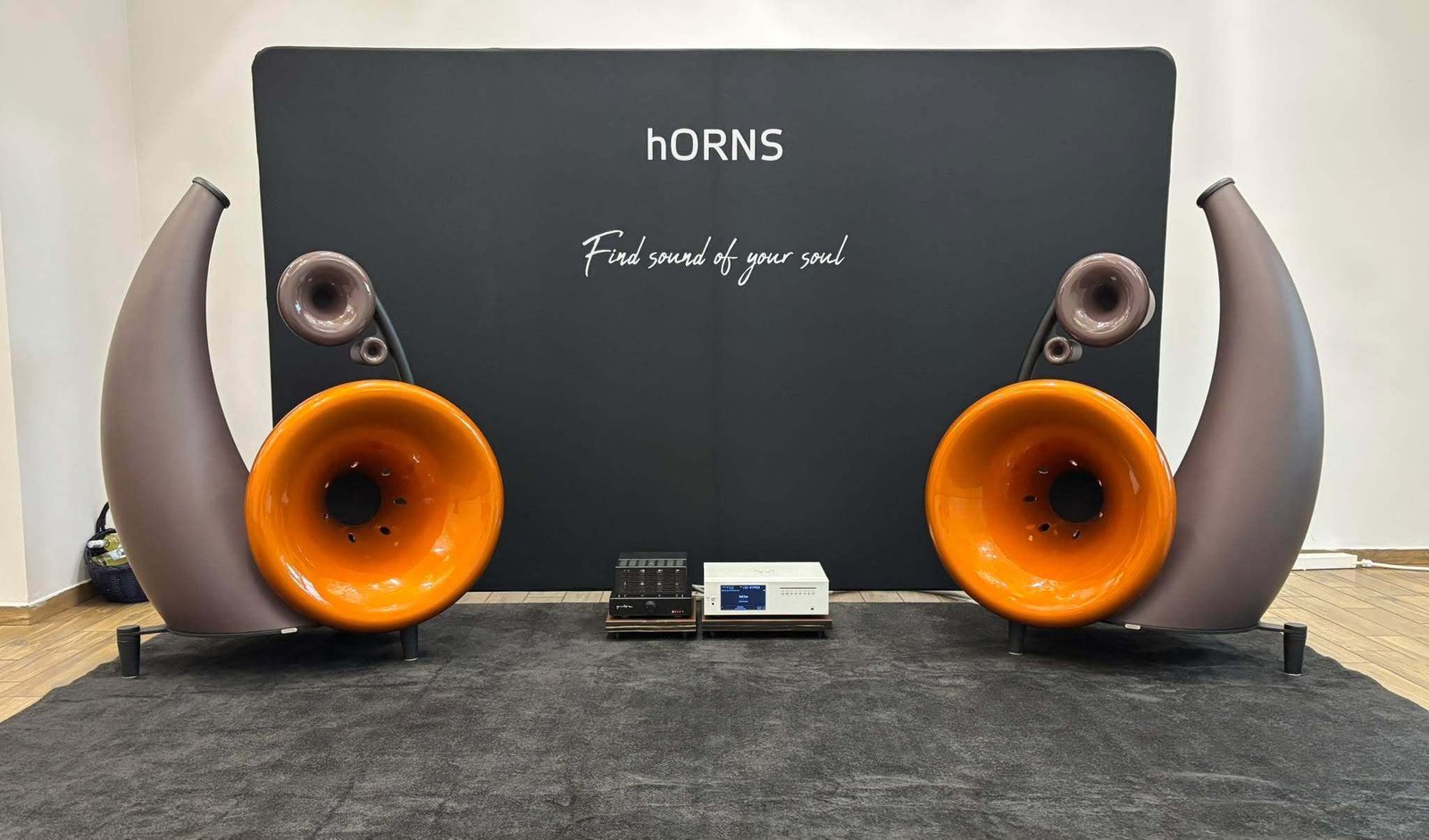 hORNS Uniwersum Reference - Image 10